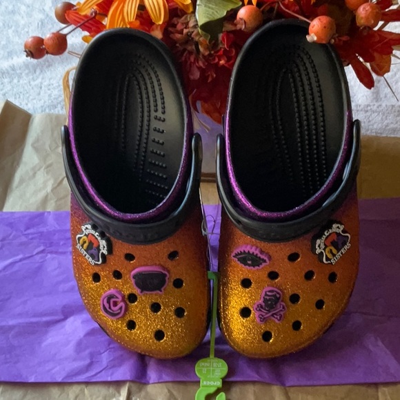 🧙‍♀️🎃🧙‍♀️ DISNEY HOCUS POCUS CROCS 🧙‍♀️🎃🧙‍♀️NWT 🧙‍♀️🎃🧙‍♀️ - Picture 14 of 16